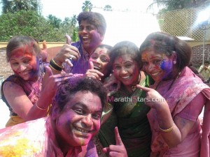 Ambat Goad Serial Cast Playing Holi Photos