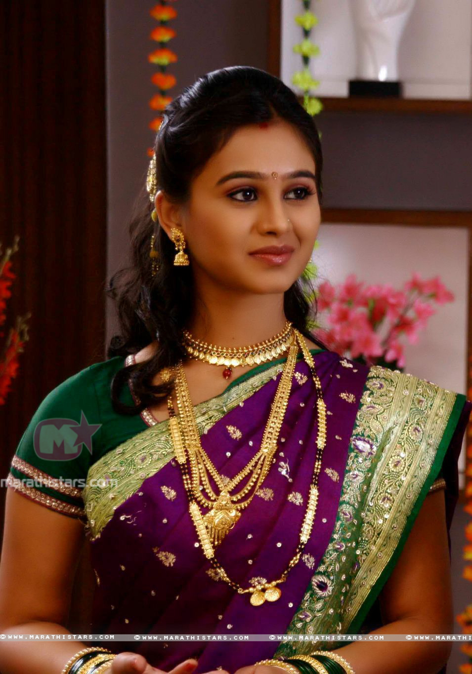 Marathi navari makeup photos