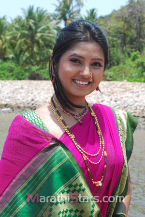 prajakta mali wallpapers actress marathi biography