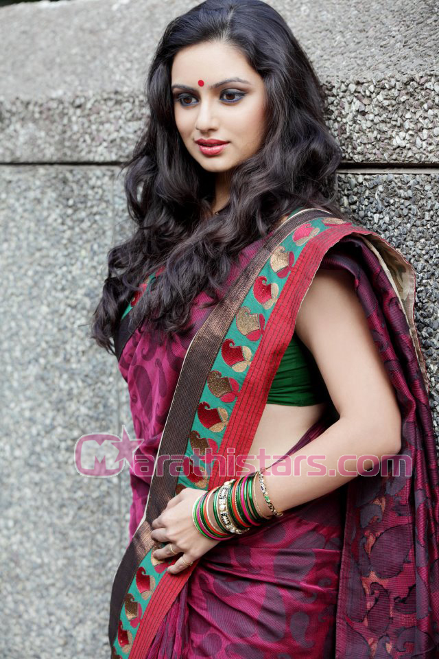 640px x 960px - Shruti Marathe Marathi Actress Photos BiographySexiezPix Web Porn